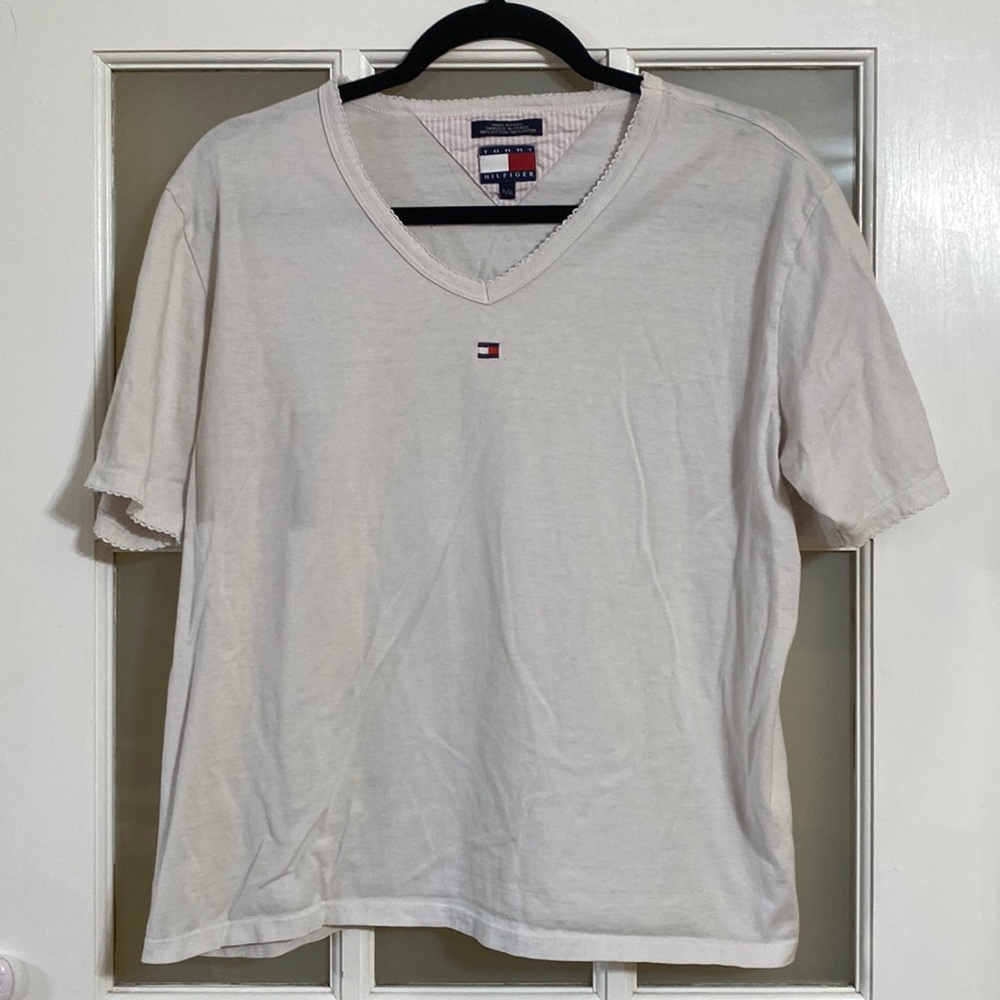 Y2K Tommy Hilfiger T-shirt - vintage.